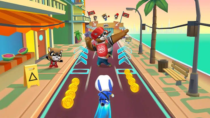 Talking Tom Hero Dash mod apk screenshot